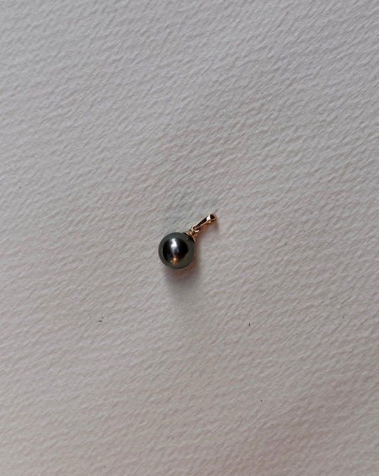 14K Tahitian Pearl Charm