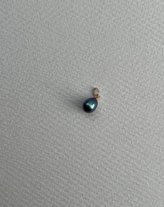 14K Tahitian Pearl Charm