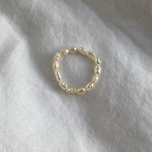 Rice Pearl Ring